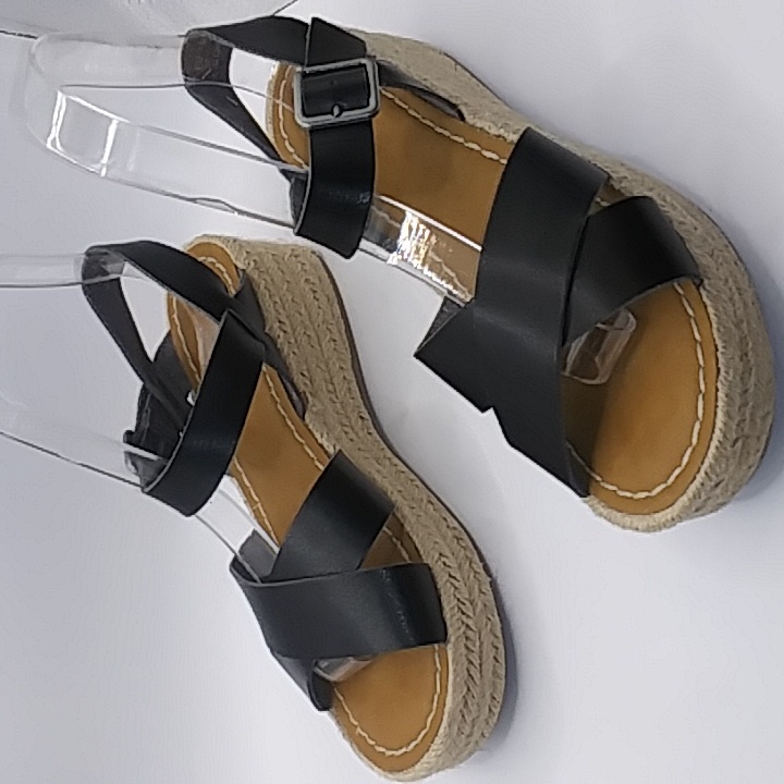 Amazon Essentials Wedge